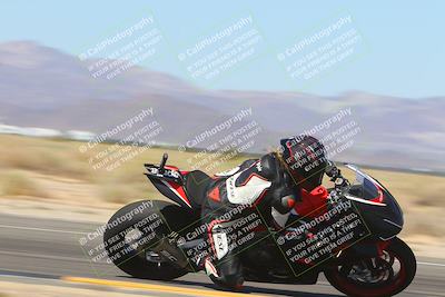 media/Sep-25-2023-Moto Forza (Mon) [[81ffa65e0a]]/B-C Group/Session 3 (Turn 16 Inside)/